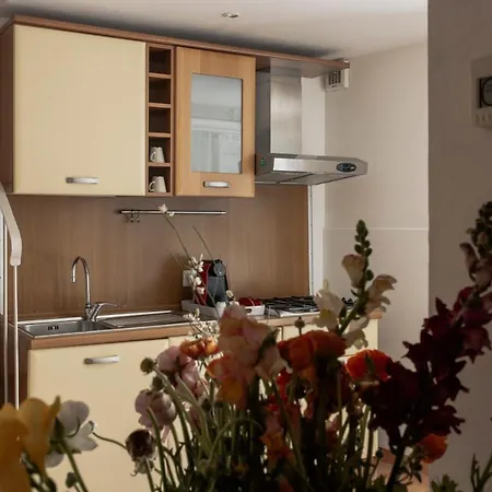 Couette-café Il Vicinato, Casa Immersa Nel Cuore Dei Sassi