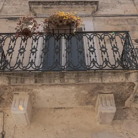 Il Vicinato, Casa Immersa Nel Cuore Dei Sassi Bed & Breakfast Matera