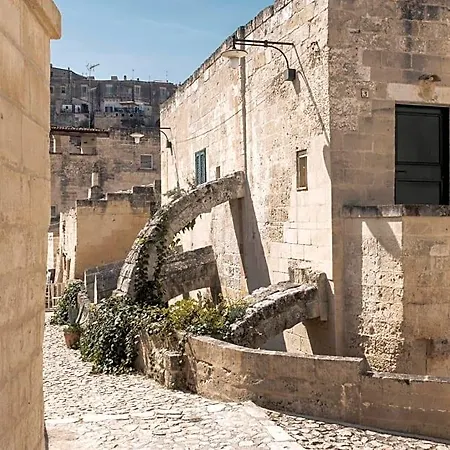 Il Vicinato, Casa Immersa Nel Cuore Dei Sassi 3* Matera