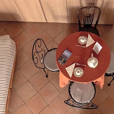 Il Vicinato, Casa Immersa Nel Cuore Dei Sassi Bed & Breakfast Matera